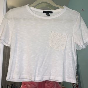 white cropped tee